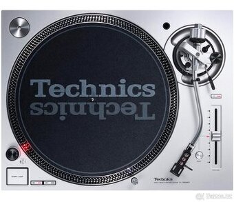 2x Technics SL-1200MK7