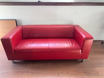 KLIPPAN - 2místná pohovka Fresig červená