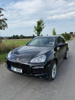 Prodám Porsche GTS Cayenne