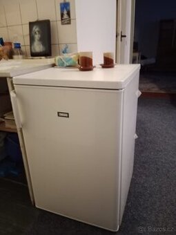 Mala lednicka Zanussi