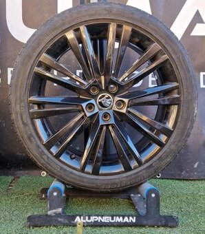 5x112 R19 superb 3 +☀️ letní pneu ZÁNOVNÍ STAV