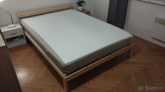 Poel - drevena IKEA 200x140 s maraci a rstem Jak ova