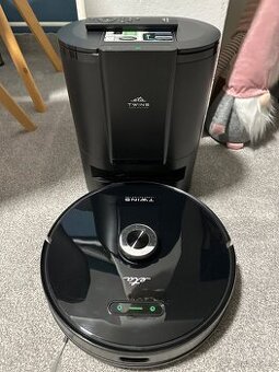 Robotický vysavač eta