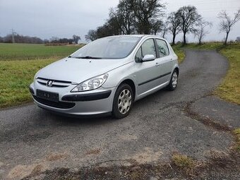 Peugeot 307 1.6i nová stk