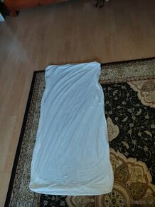 Bílé prostěradlo jersey do dětské postýlky zn. Mobelix