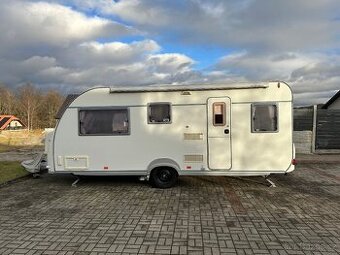 Plně soběstačný karavan FLEETWOOD SONATA MELODY