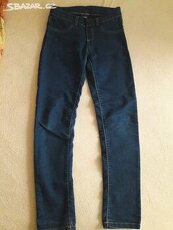 Dziny/dzeginy v. 152, 11/12 let