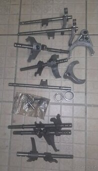 Díly převodovky Toyota E153 GT4 MR2 Turbo