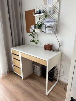 Psací stůl a kontejner se šuplíky MICKE Ikea