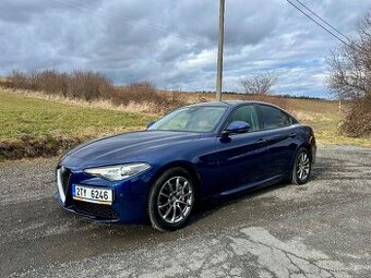Alfa Romeo Giulia 2.2 JTDM Super Navi Automat Serviska DPH
