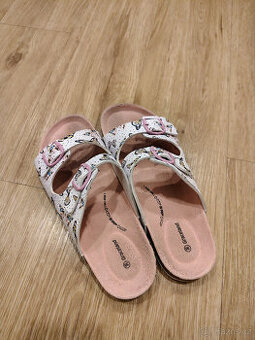 Dětské pantofle Graceland vel. 36