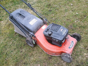 Velká benzínová sekačka CASTOR s motorem B&S