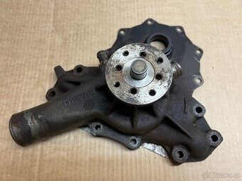 Vodní pumpa Humvee 6.5l