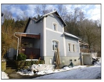 Rodinný dům s pozemky, obec Kraslice, ID 8366e 2406