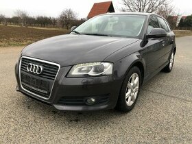 Audi A3 sportback 1.8 tfsi + dsg, výbava