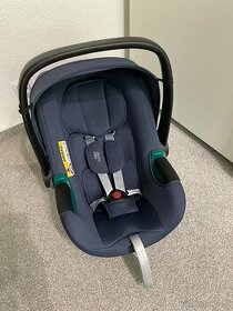 Autosedačka Britax Römer Baby-Safe 3 i-Size s adaptéry - 1