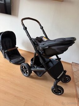 Britax Römer Smile 4 + autosedačka Baby-Safe Core 2023