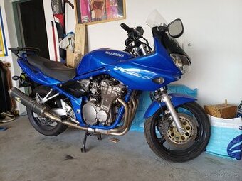 SUZUKI GSF 600S Bandit