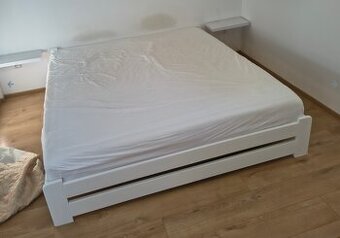 Manželská postel 180x200 včetně matrace