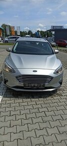 Ford Focus combi,Navigace,výhřev okna,