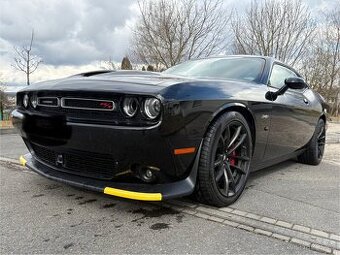 Dodge Challenger V8 5,7 R/T automat