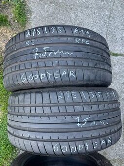 275/35 r19 GoodYear.