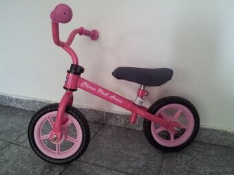 Odrážedlo typu first-bike