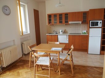 PRONÁJEM BYTU 1+kk s terasou PRAHA 6