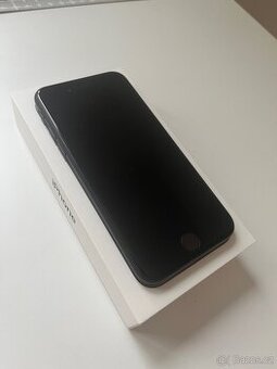 Apple iPhone se 2020