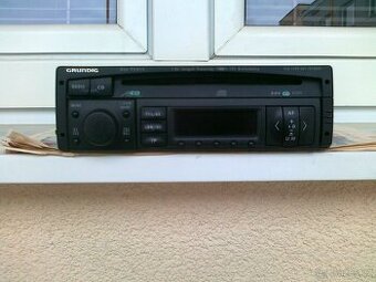Prodám autorádio GRUNDIG,.-,..