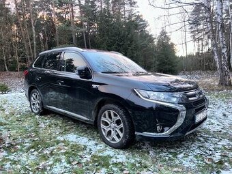 Mitsubishi Outlander PHEV 2015 (hybrid) Instyle