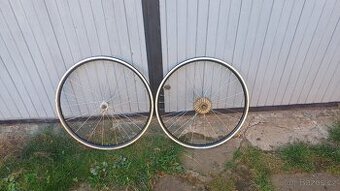 kola na kola , přední a zadní  26" zadní kolo sedmikolečko
