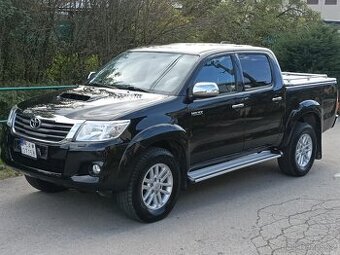 toyota Hilux 3.0  4x4