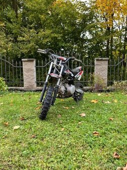 Pitbike Stomp Juicebox 110cc poloautomat