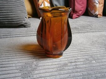 váza hutní sklo