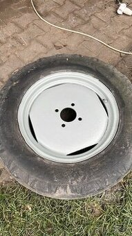 Koupím kolo na zetor 4011