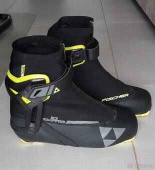 Boty na běžky - Fischer RC5 Skate, vel. 43, PRODÁM