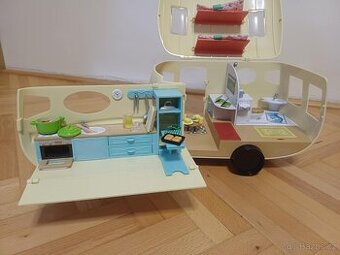 Sylvanian families karavan