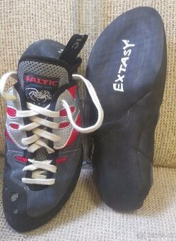 Lezečky Saltic, Jezdecká vesta, Trekové boty, Cyklobrašna