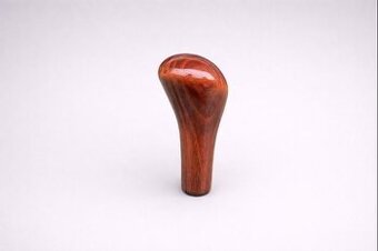 dobová hlavice řadící páky dřevěná Škoda Felicia 1390,-