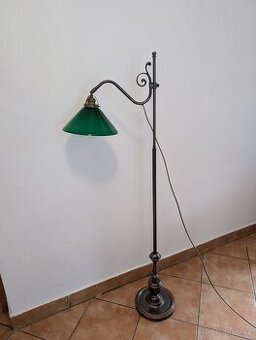stojací podlahová mosazná lampa, zelené nebo bílé stínidlo
