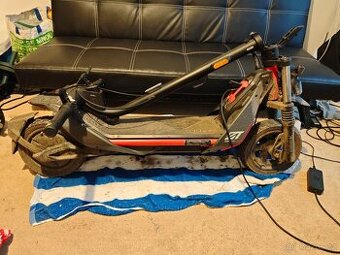 Elektrokolobežka Segway ZT3 Pro