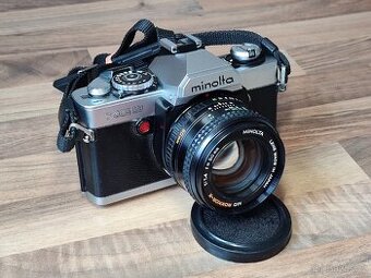 Minolta XG-9 + Rokkor 50/1.4