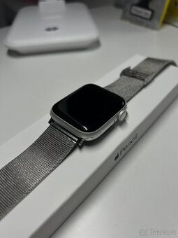 Apple watch SE(GPS) 44mm 2020 hliník (32gb)