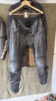 Kožené kalhoty MBW na motocykl. Velikost 52