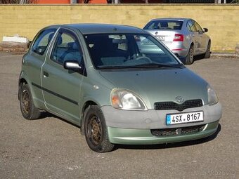 Toyota Yaris 1.0i r.v.2002 (48 kw) Koupeno v ČR