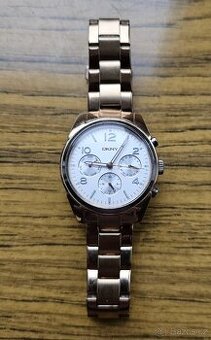 Dámské elegantní hodinky