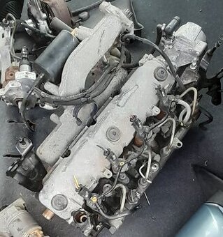 Hlava motoru Renault 1.9dCi