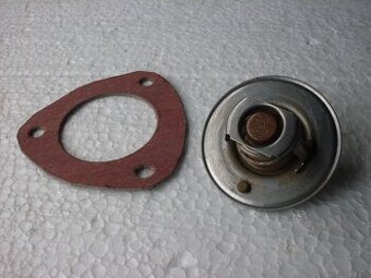 Prodám termostat + těsnění pro Š1000 - 130