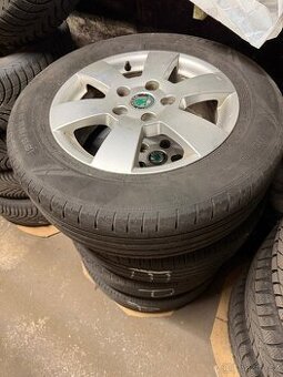Sada alu kol Octavia II, 195/65 R15
